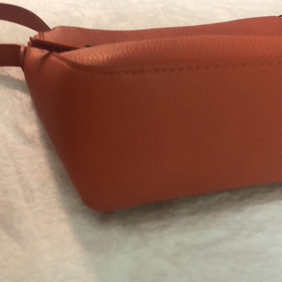 Universal Thread 3 Compartment Crossbody Bag - Picture 6 of 10